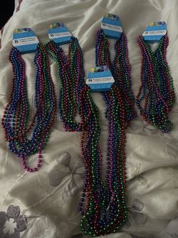 8 Beaded Necklaces set of 5
