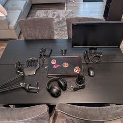 Gaming Laptop with all Accessories 