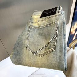 Fendi Men’s Jeans 2026 New