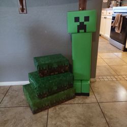 Minecraft party decor diy FREE