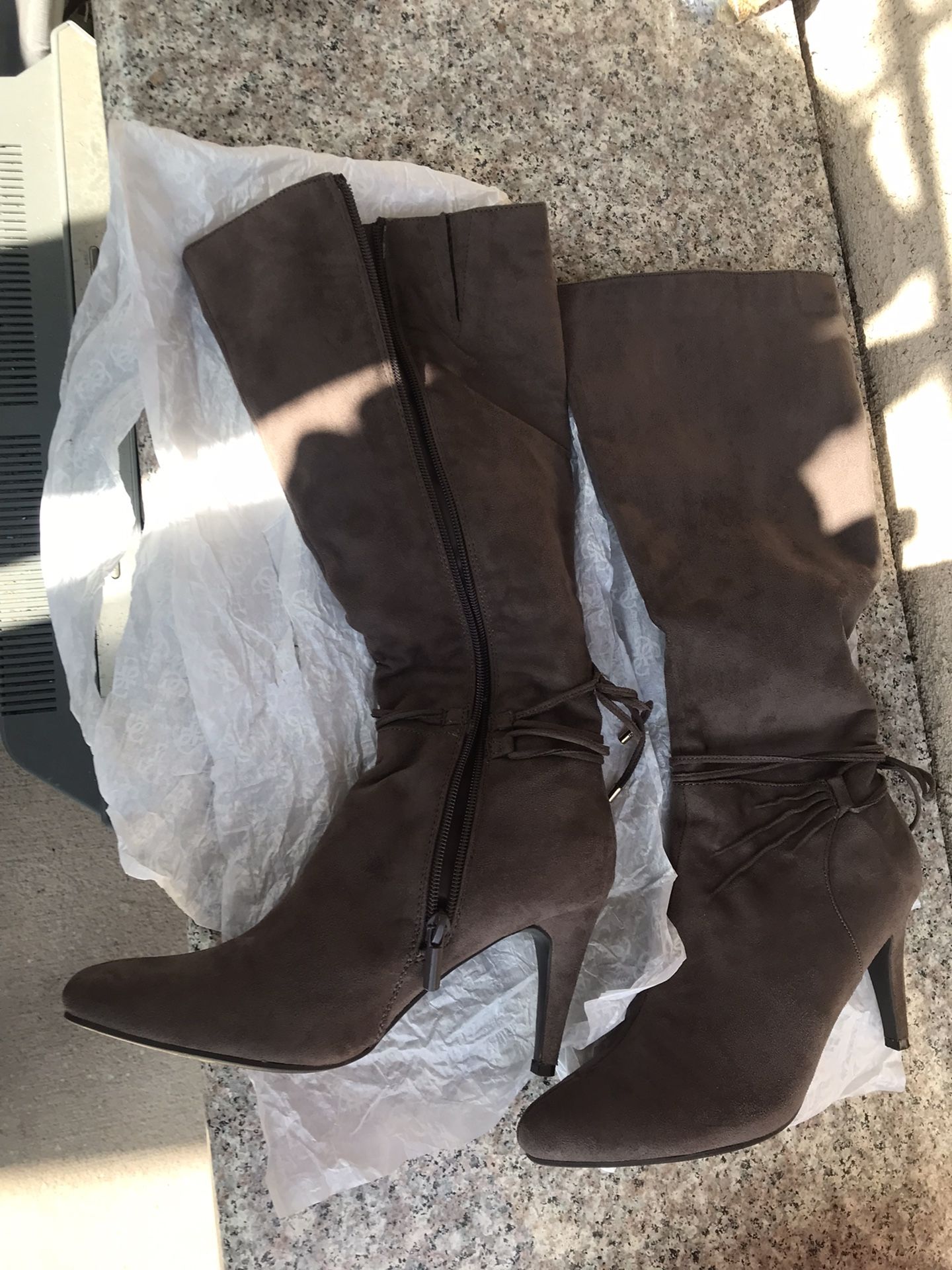 Brown Boots Size 7.5