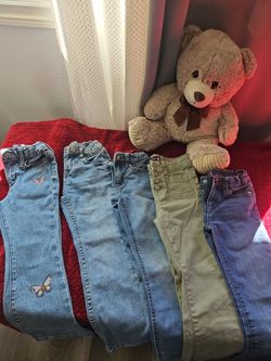 Girls Jeans Bundle – 5 Pairs size 5 ,6, 6x
