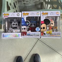 Funko Pop Disney 100 Mickey Mouse Exclusive Set 