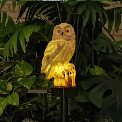 1pc Resin Owl Lamp, Solar Induction Lamp, Garden Courtyard Decoration Light, Outdoor Decorative Ground Plug In Lawn Lamp