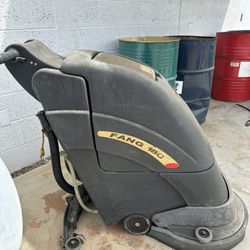 Floor scrubber/ Cleaner Viper 18 