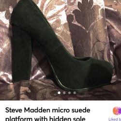 Steve Madden micro suede platform with hidden sole platform heels. Size 8