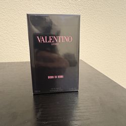 Valentino born in roma uomo