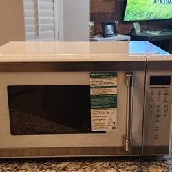Hamilton Beach Microwave