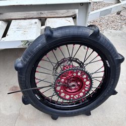 KKE Rear Wheel CRF450 Paddle Tire