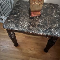 Coffee And End Tables 