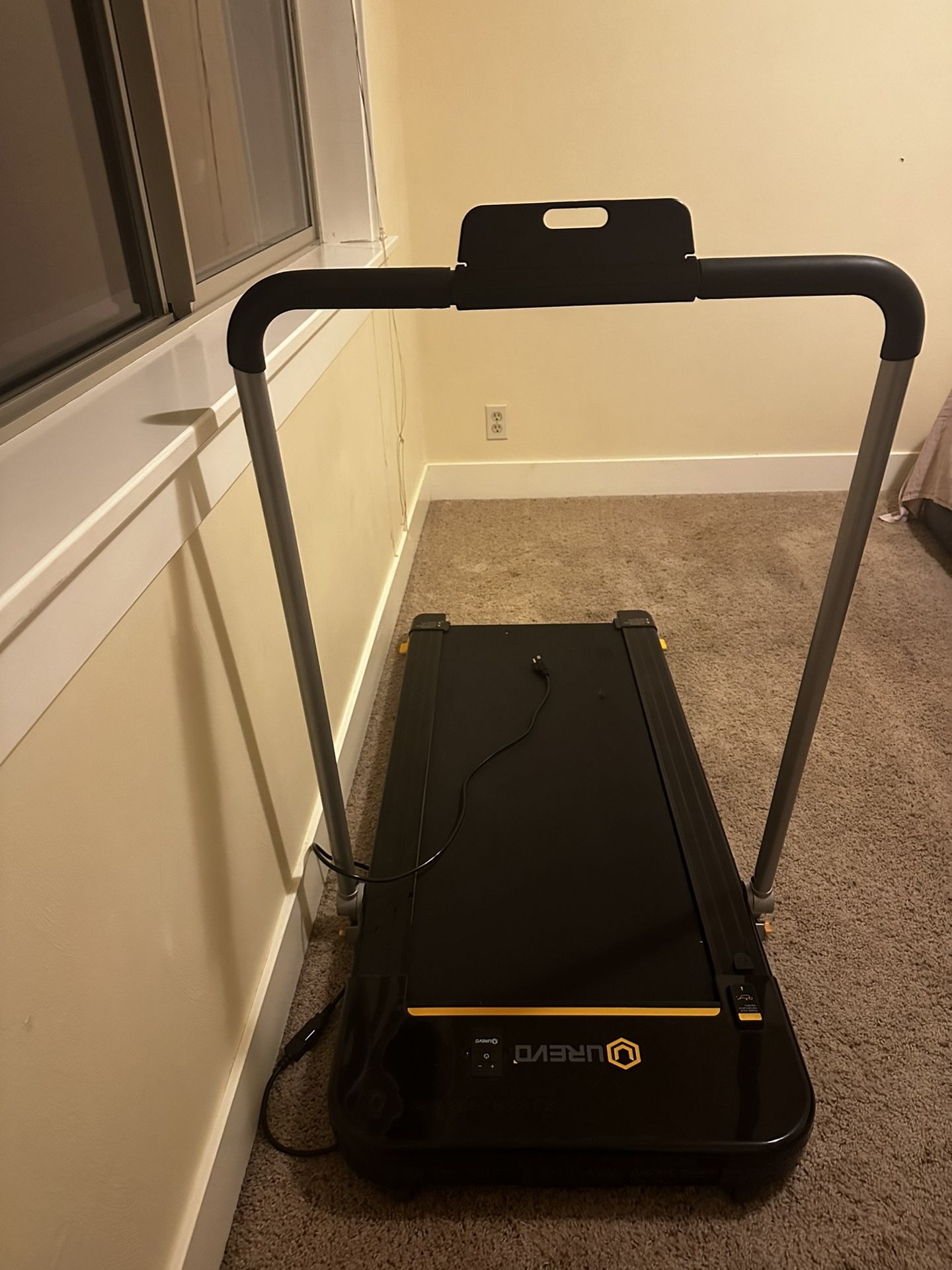 Walking Pad/ Treadmill