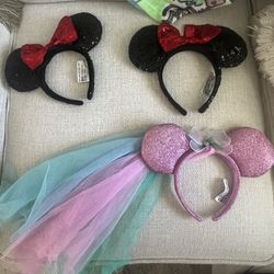 Authentic Disney Park Minnie ears 