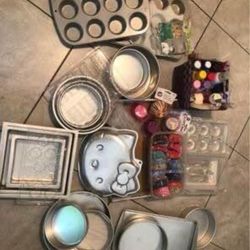 Tons of Cake/cupcake Decorating Supplies