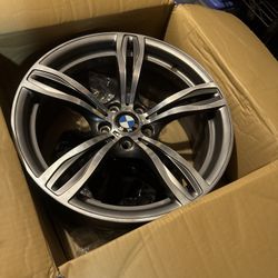 BMW M5 WHEELS 20in RIMS