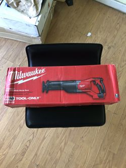 BRAND NEW Milwaukee 2621-20 M18 18V Lithium Ion Cordless Sawzall 3,000RPM Reciprocating Saw with Quik Lok Blade Clamp and All Metal Gearbox (Bare Too