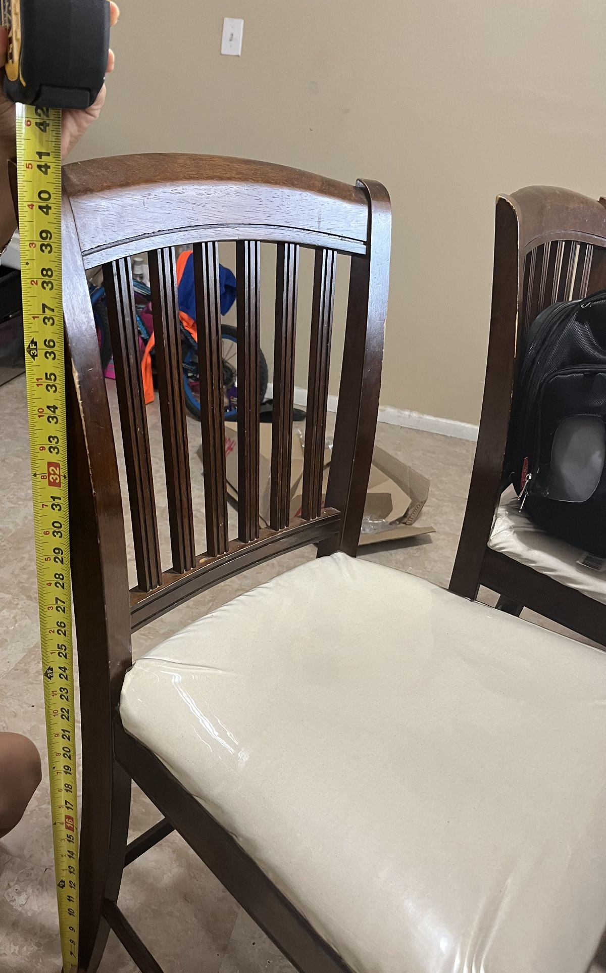 6 Chairs