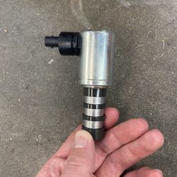 Ford VVT Solenoid AT4E-6B297-HD