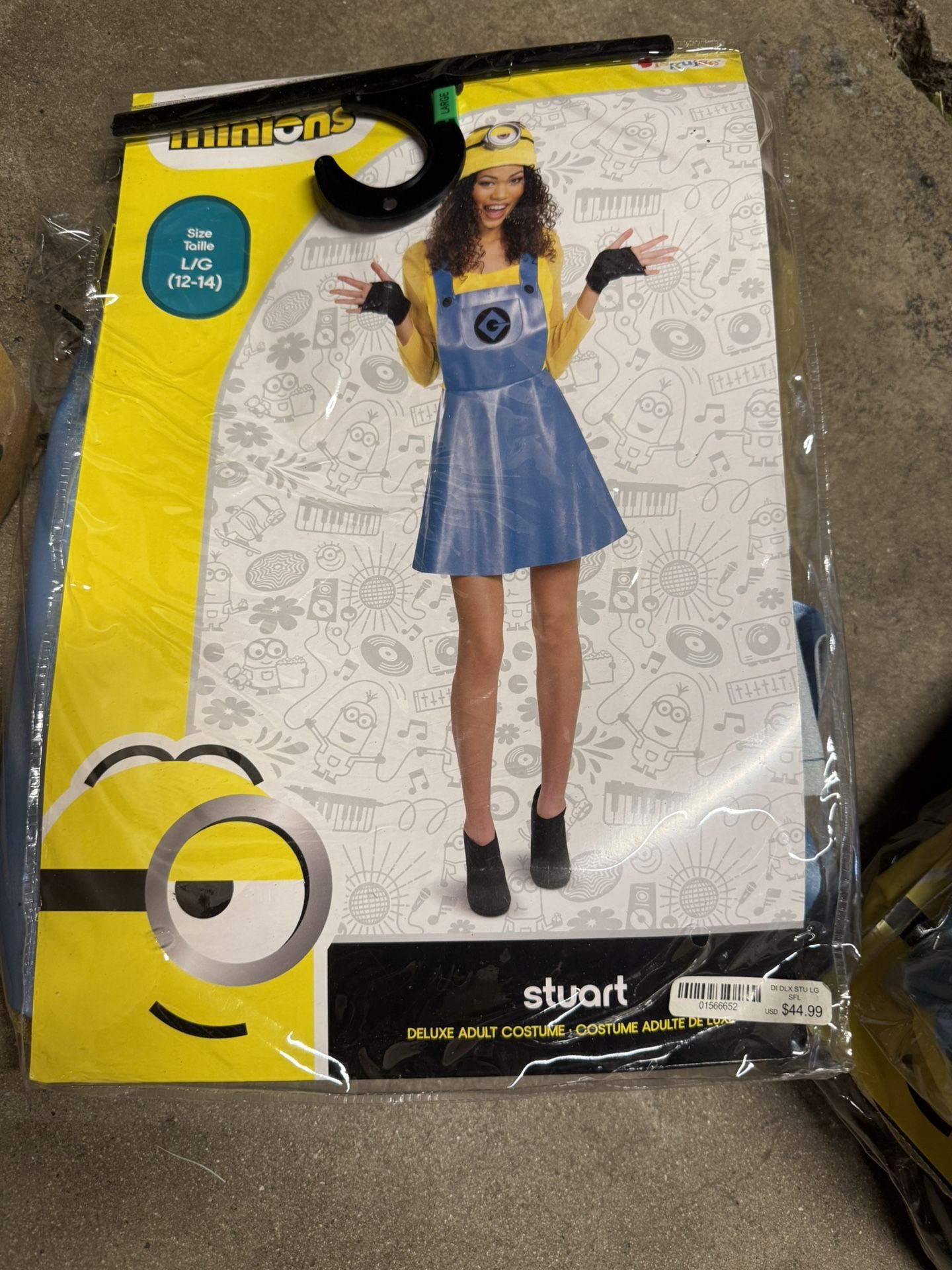 Women’s Minion Costume