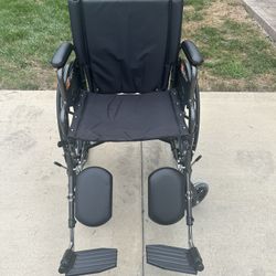 New Everest & Jennings Lightweight L4 Adult Wheelchair