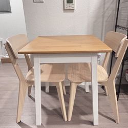 Dining Table and 2 Chairs Set