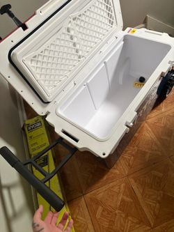 RTIC Wheeled Cooler – Brand New – Never Used