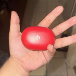 Beats Studio Buds  Red