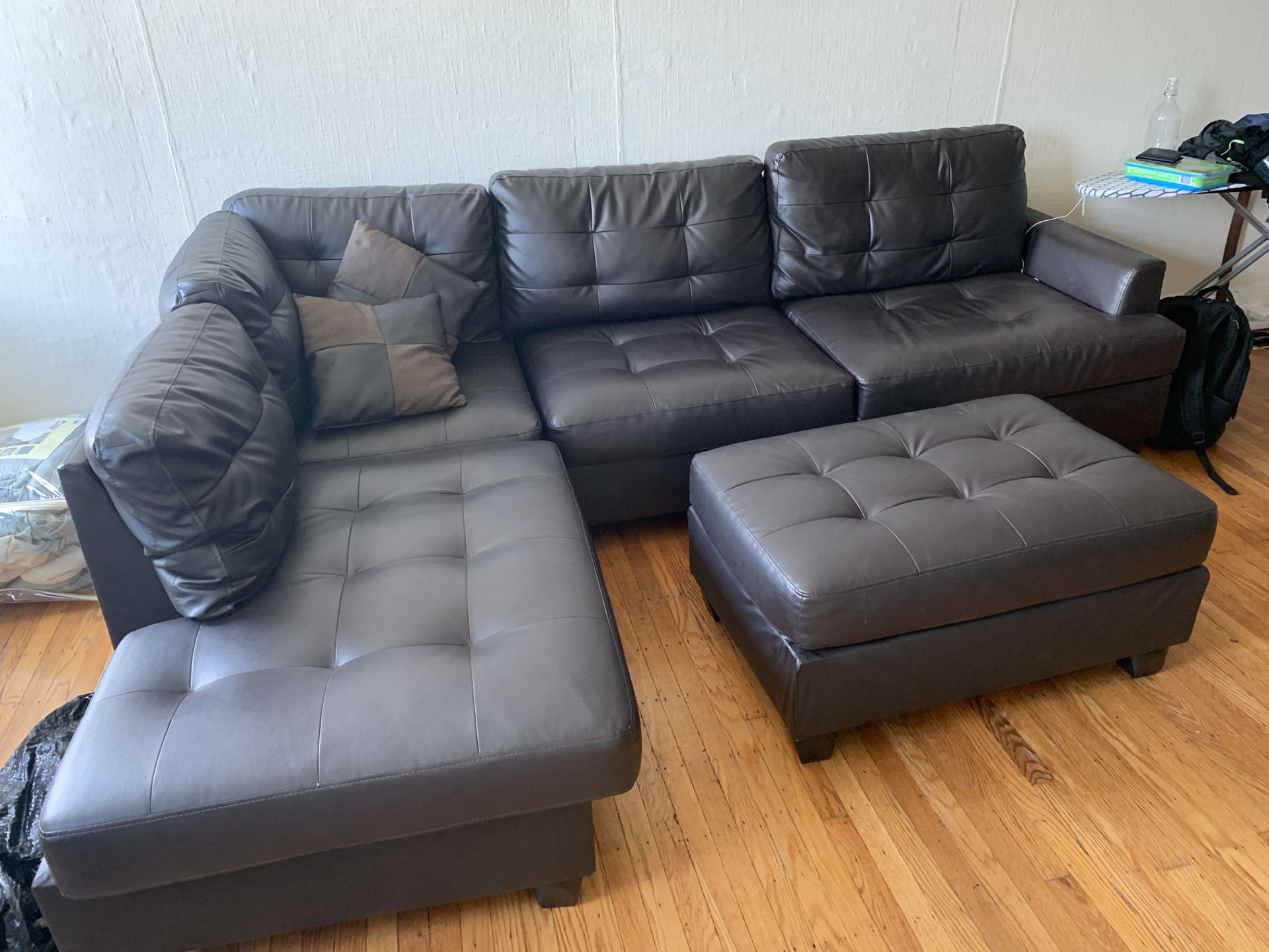 Sectional - Black couch - Rittenhouse Area