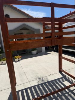 Bunk bed