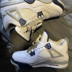 Jordan 4 6y