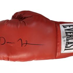 Devin Haney Signed Everlast Boxing Glove (Beckett)