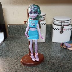 Monster High Doll (Must Pick Up