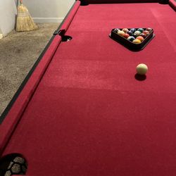 Mini pool Table 