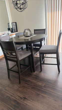 Dining Set