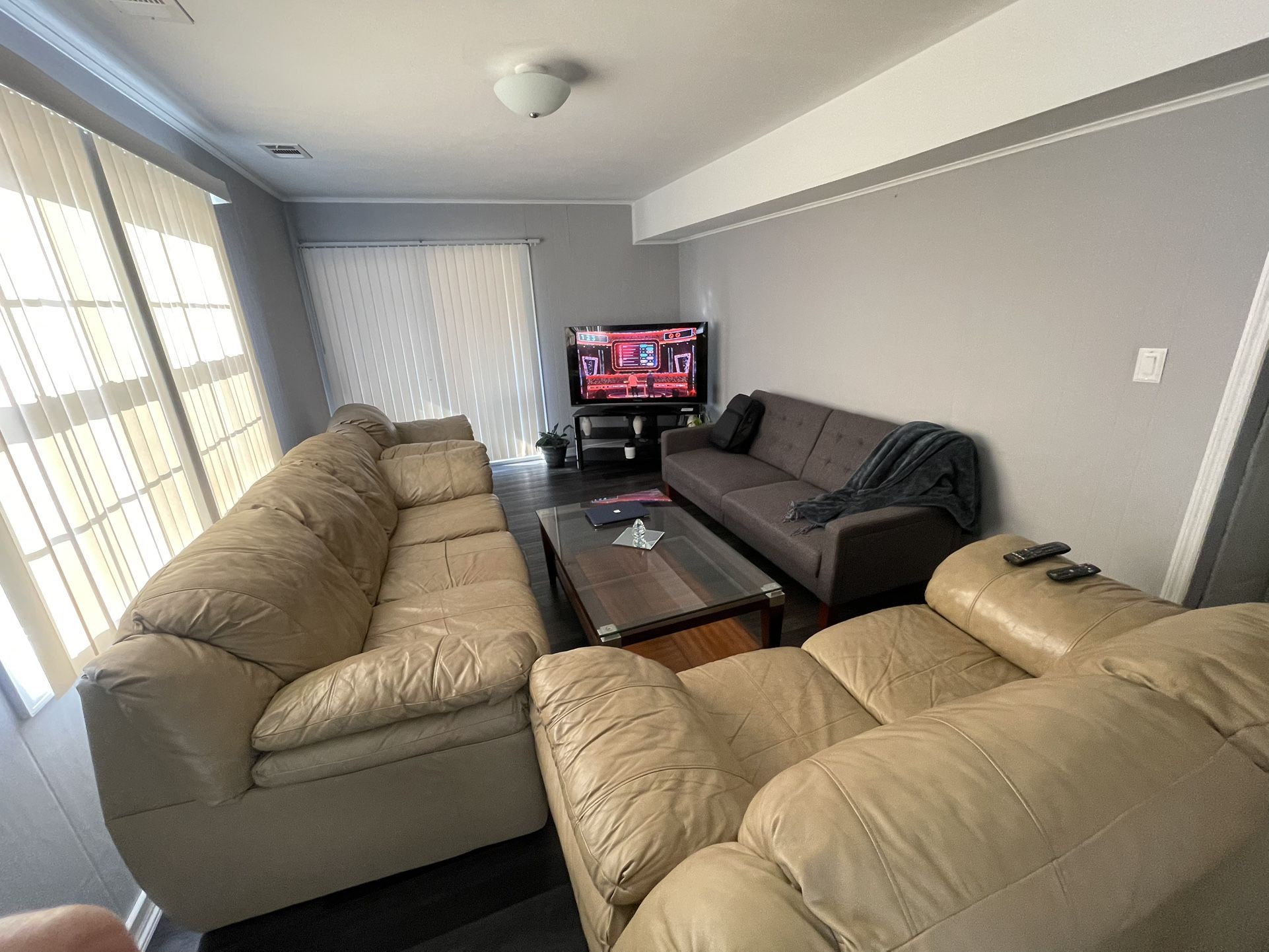 Everything Must GO!!