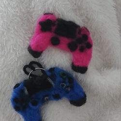 Game Controller Necklace 