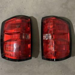 2017 Chevy Silverado 2500 Tail Lights