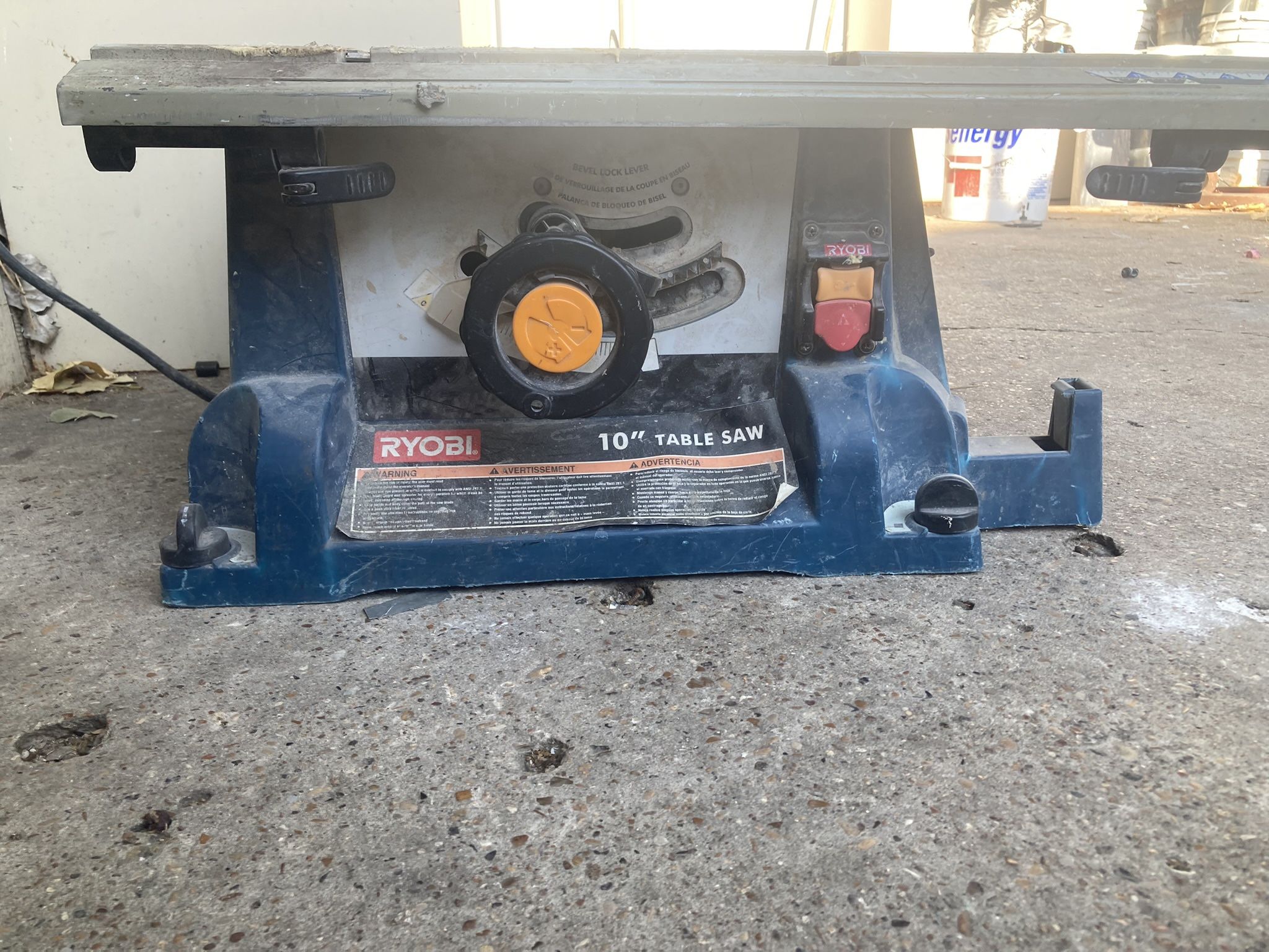 Ryobi Table Saw