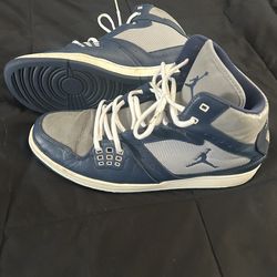 Nike Jordan 1 Flight mid