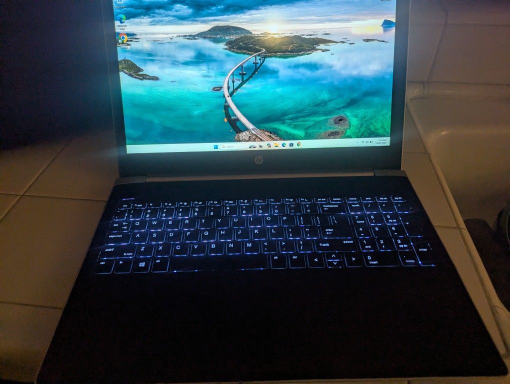 Hp Probook i7 8gen 16 Gig