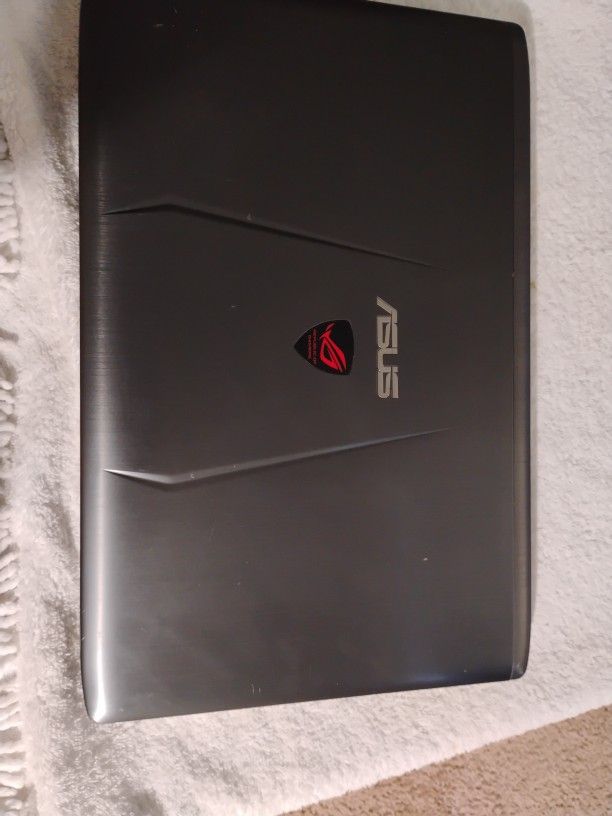 Asus Republic Of Gamer 1TB Storage And 45 GB Ram Like New Excellent Working Condition
