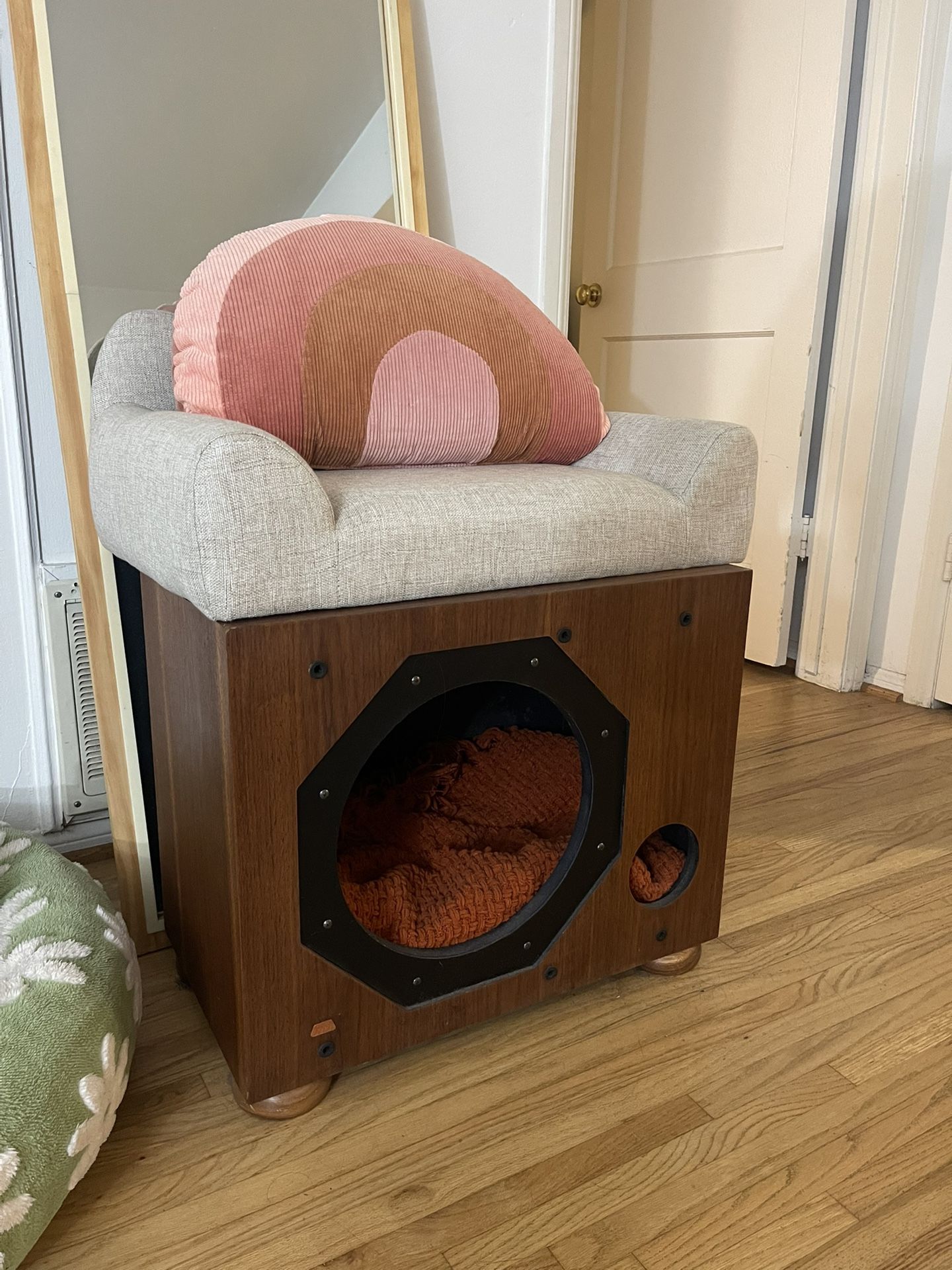 Wood Dog House