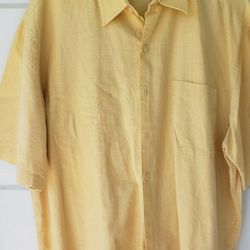Mens L short sleeve Button Down Shirt 