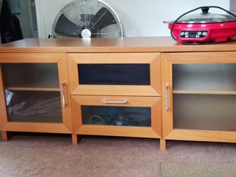 Tv cabinet fits up to 65 in tv