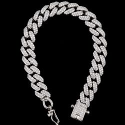 32 CTW VVS Moissanite Iced Cuban Link Bracelet – 925 Sterling Silver