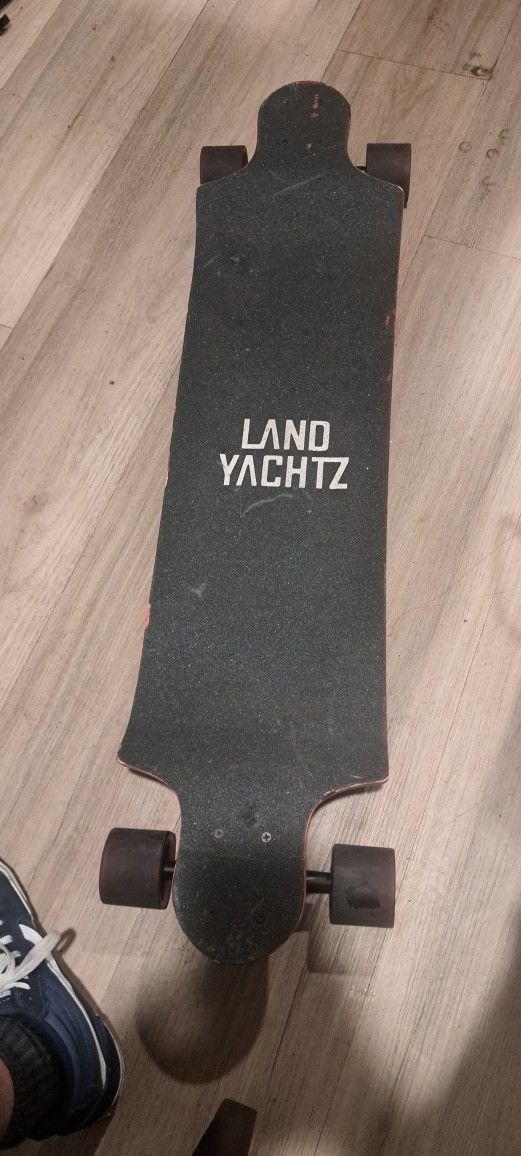 Land Yachtz Skateboard