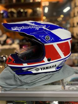 Offroad New Troy Lee Designs Yamaha Hemet $240