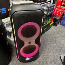 JBL PartyBox 710 Bluetooth Speaker 