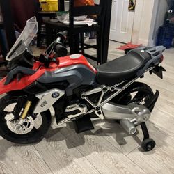 BMW Motorcycle Big Wheel