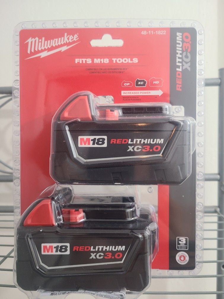 MILWAUKEE RED LITHIUM XC3.0 X2 BATTERY PACK! NEW SEALED $70 FIRM👈