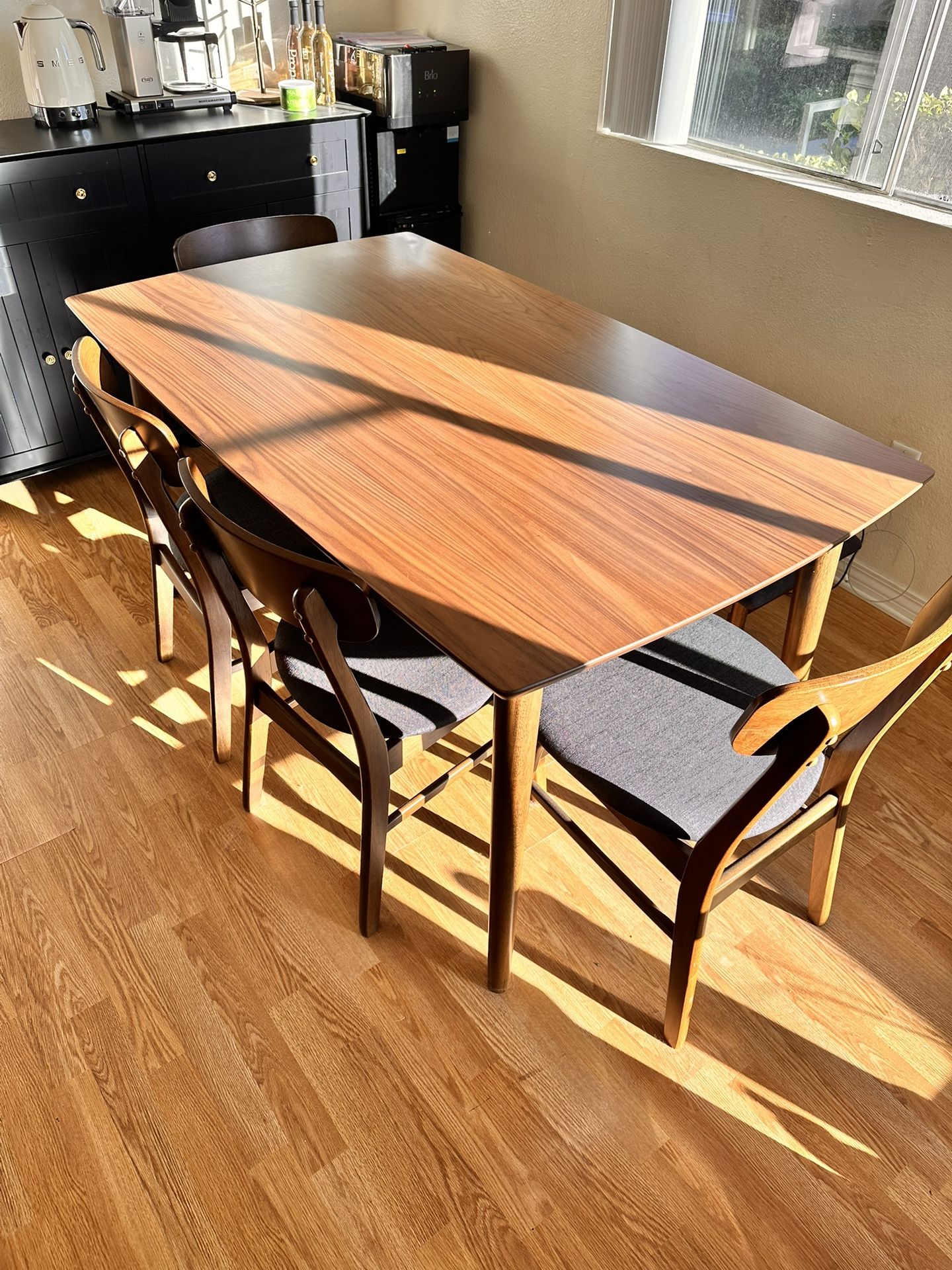 Dining Table - 6 Piece Set
